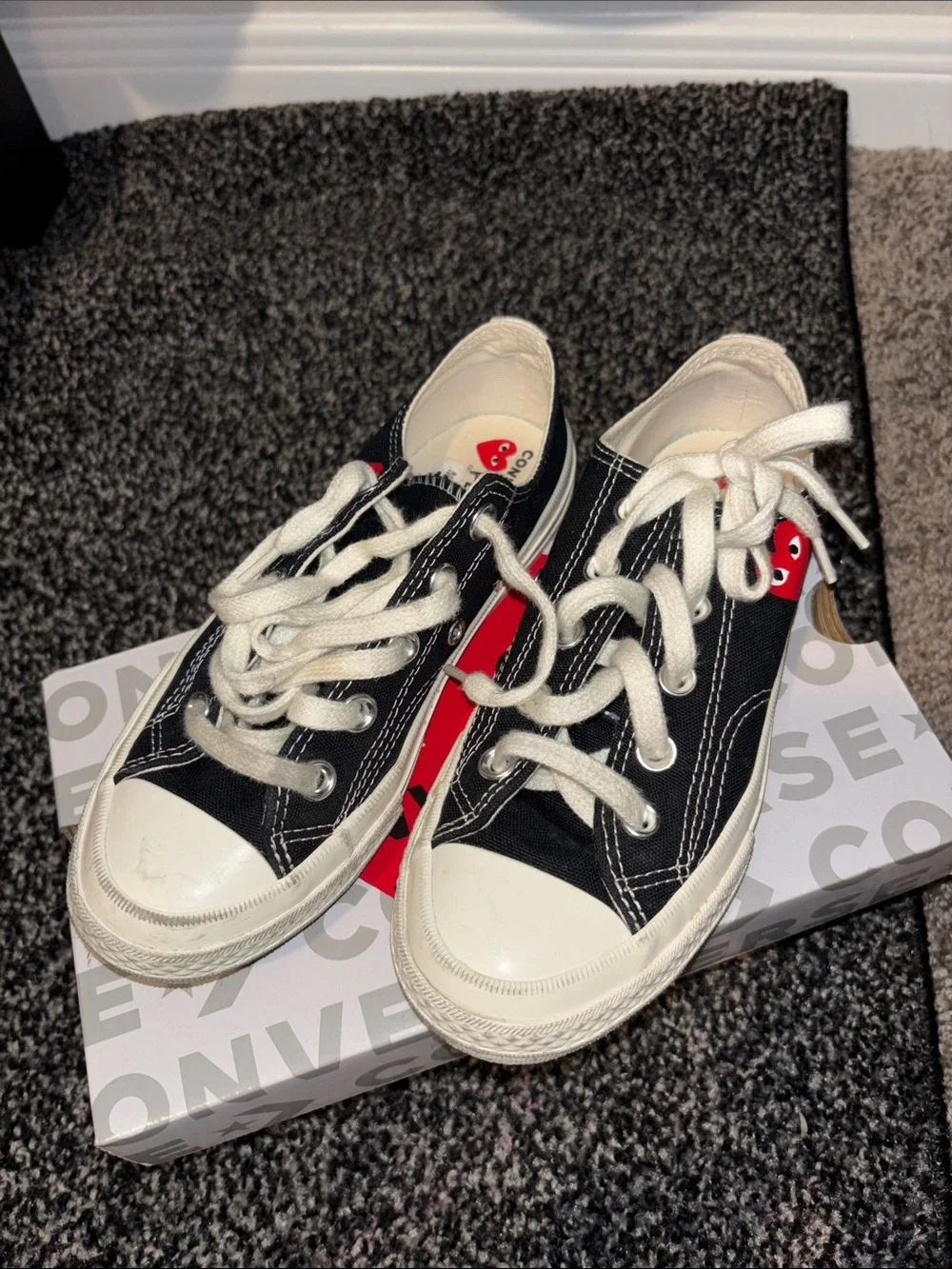 Converse low top
